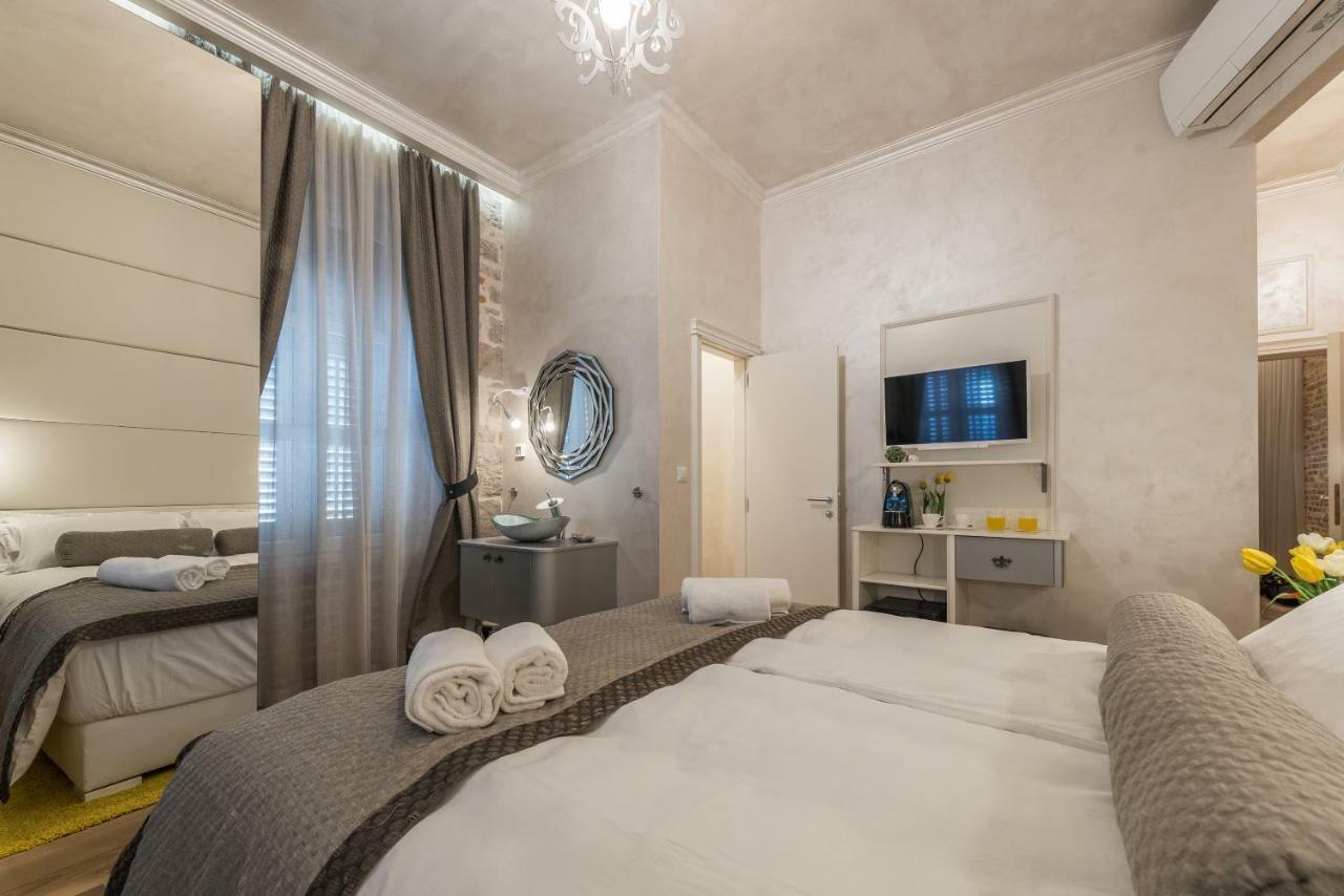 Zara Palace - Design Rooms Kültér fotó