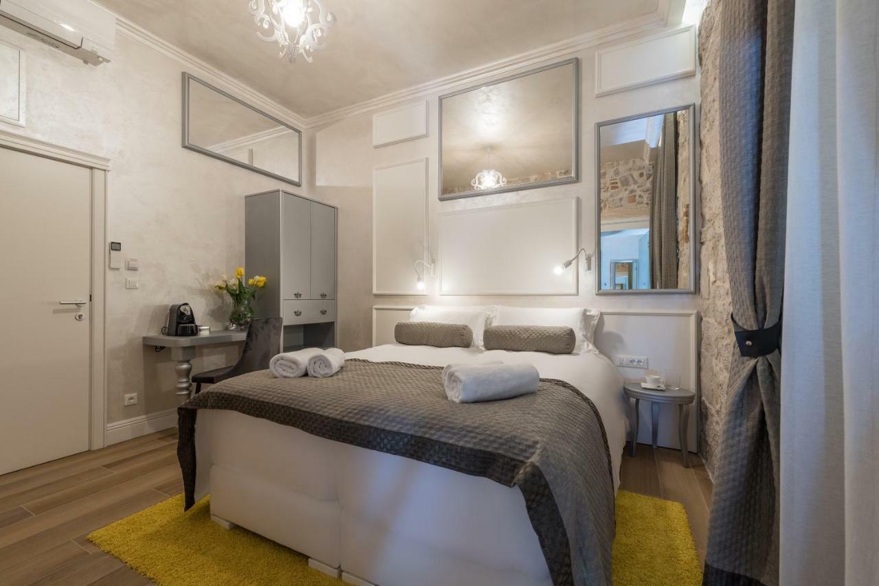Zara Palace - Design Rooms Kültér fotó